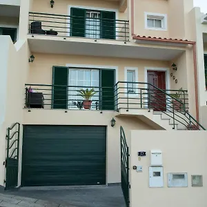 Zizis Place Portugal